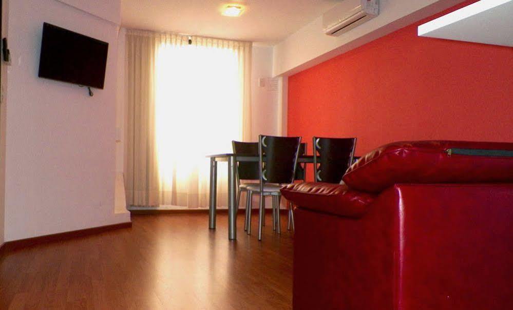 Urquiza Apart Hotel & Suites ロサリオ エクステリア 写真