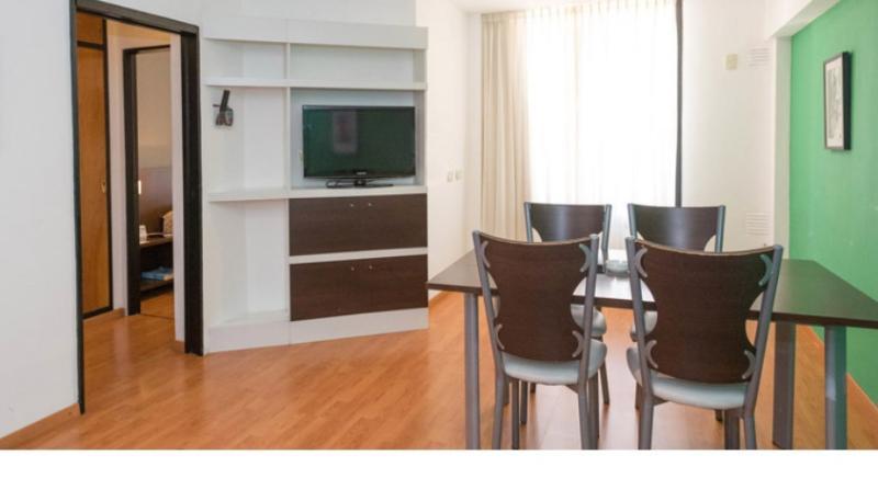 Urquiza Apart Hotel & Suites ロサリオ エクステリア 写真