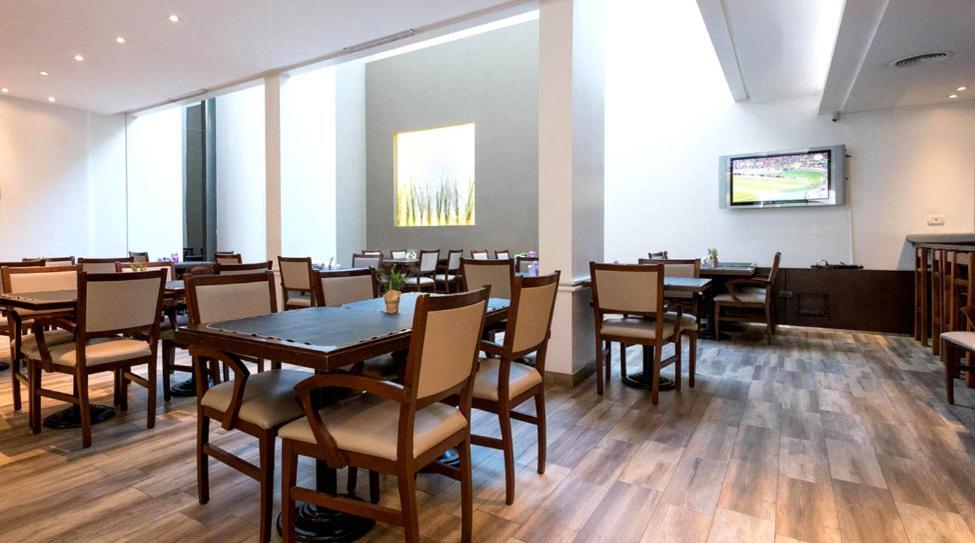 Urquiza Apart Hotel & Suites ロサリオ エクステリア 写真