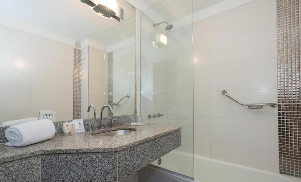 Urquiza Apart Hotel & Suites ロサリオ エクステリア 写真