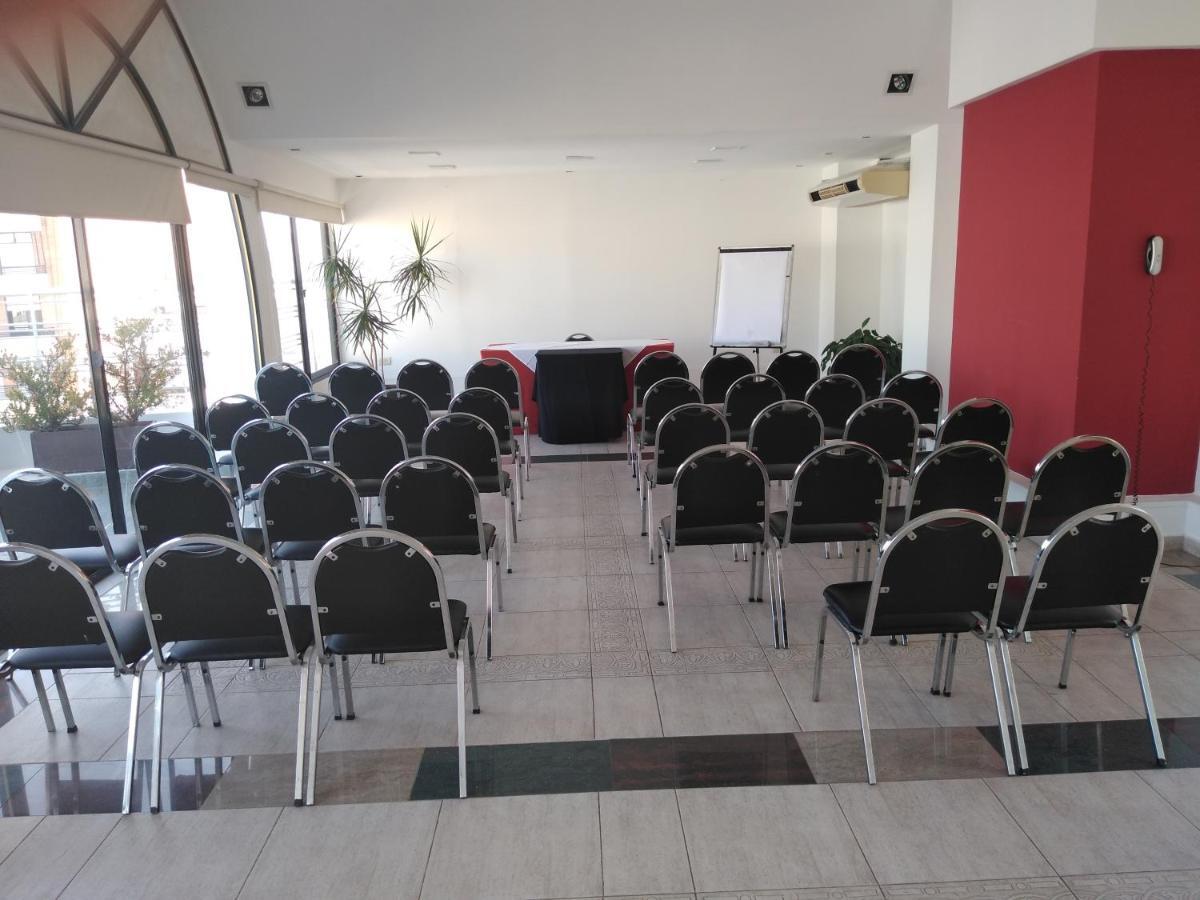 Urquiza Apart Hotel & Suites ロサリオ エクステリア 写真